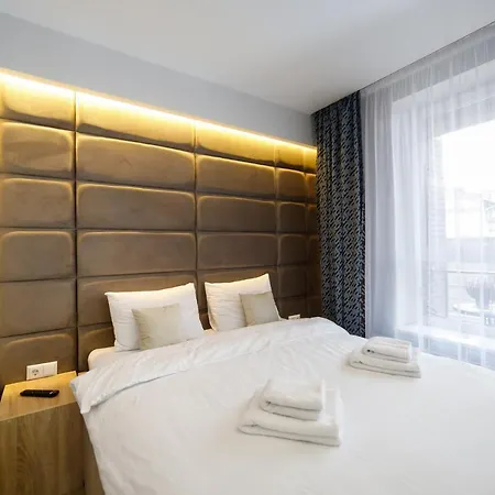 Pure Apartments 利沃夫 外观 照片