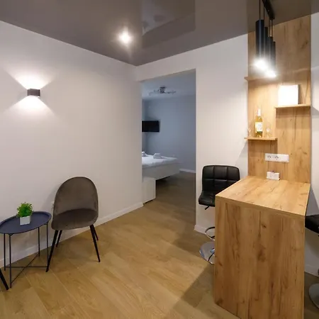 Pure Apartments 利沃夫 外观 照片